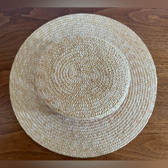 Gigi Pip Capri Short Brim Boater Straw Hat NWOT Size 59 - Picture 3 of 6